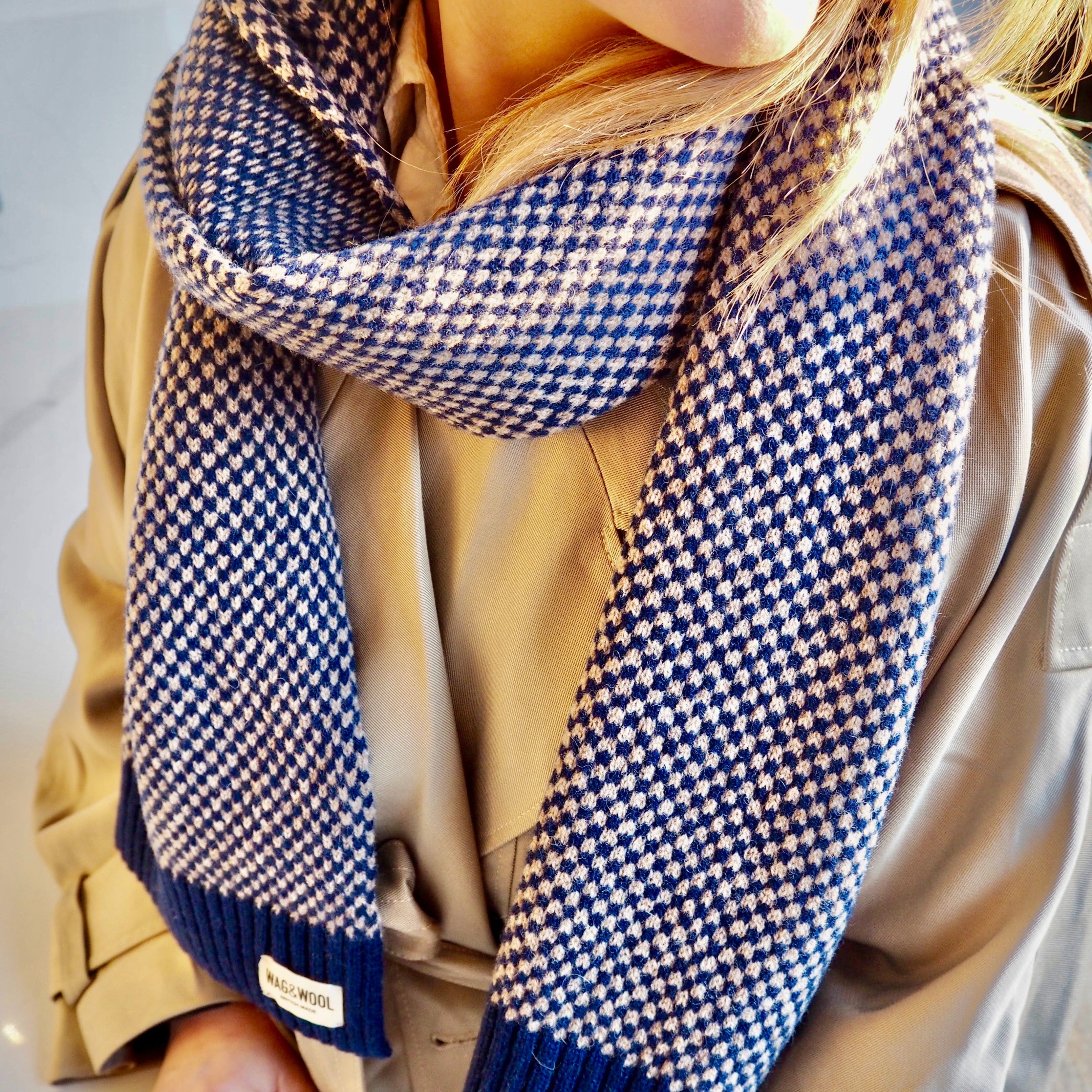 Navy merino lambswool scarf