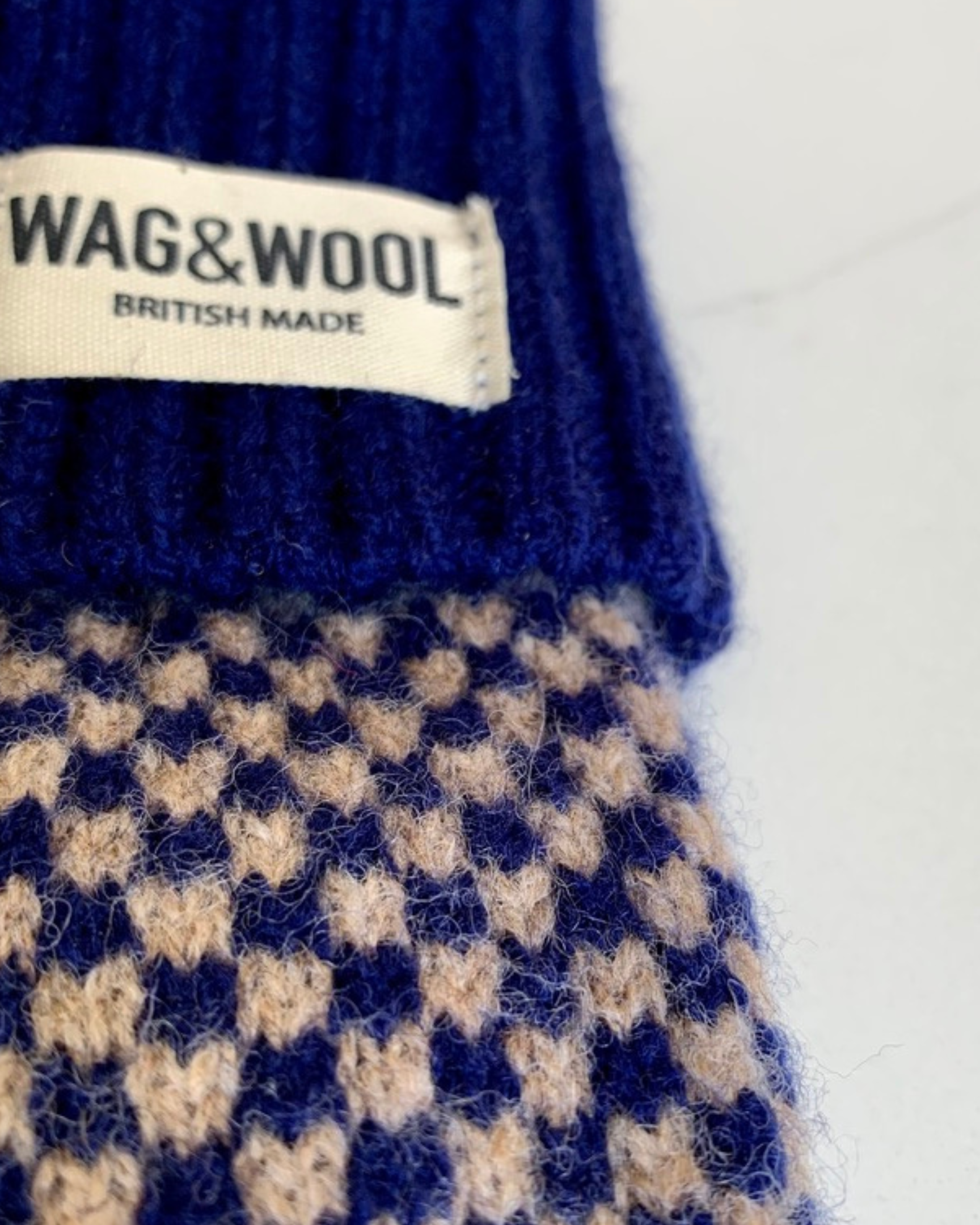 navy dog jumper label