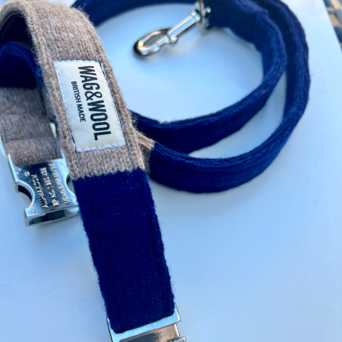 navy dog lead and collar 