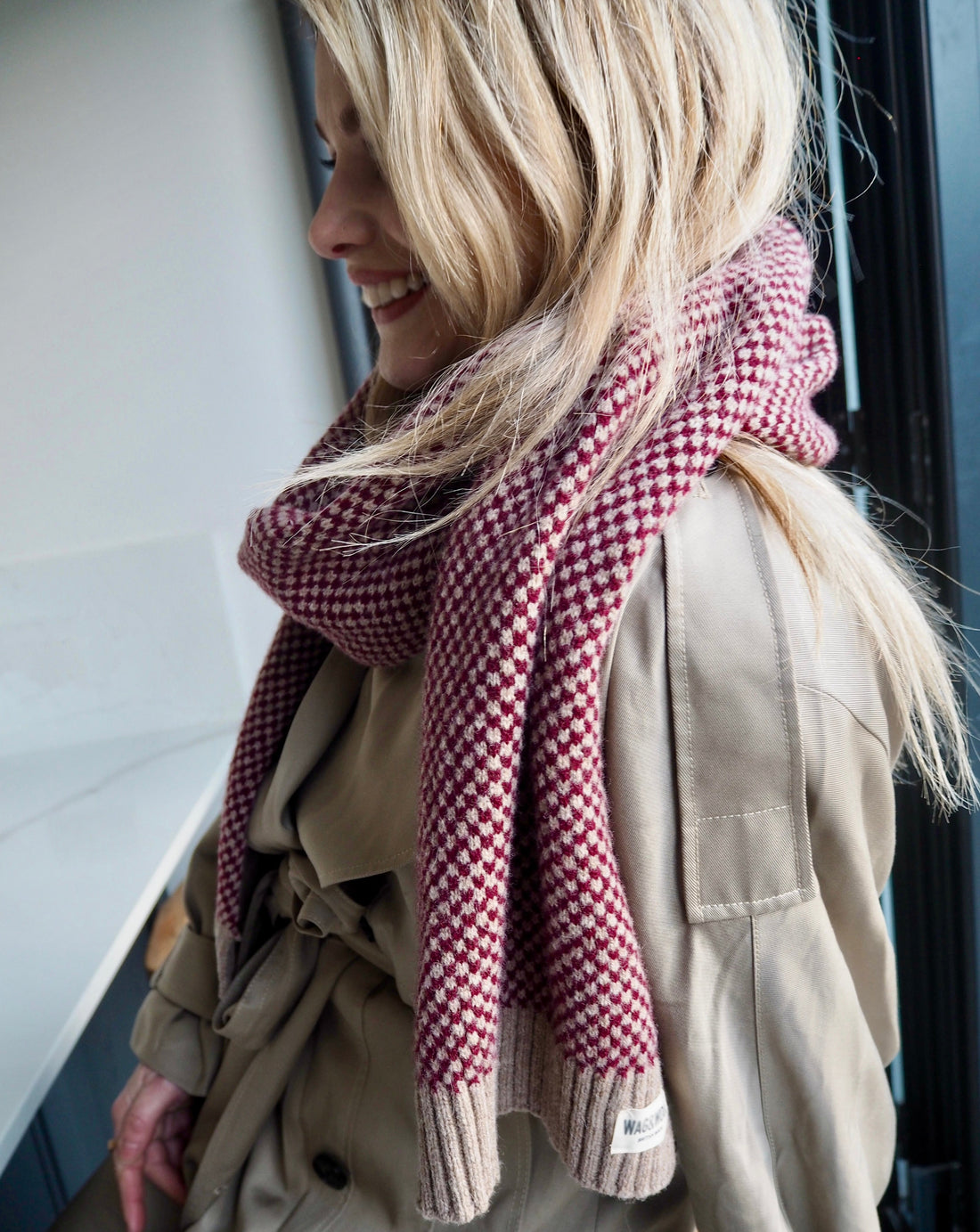 burgundy wool scarf on a lady 