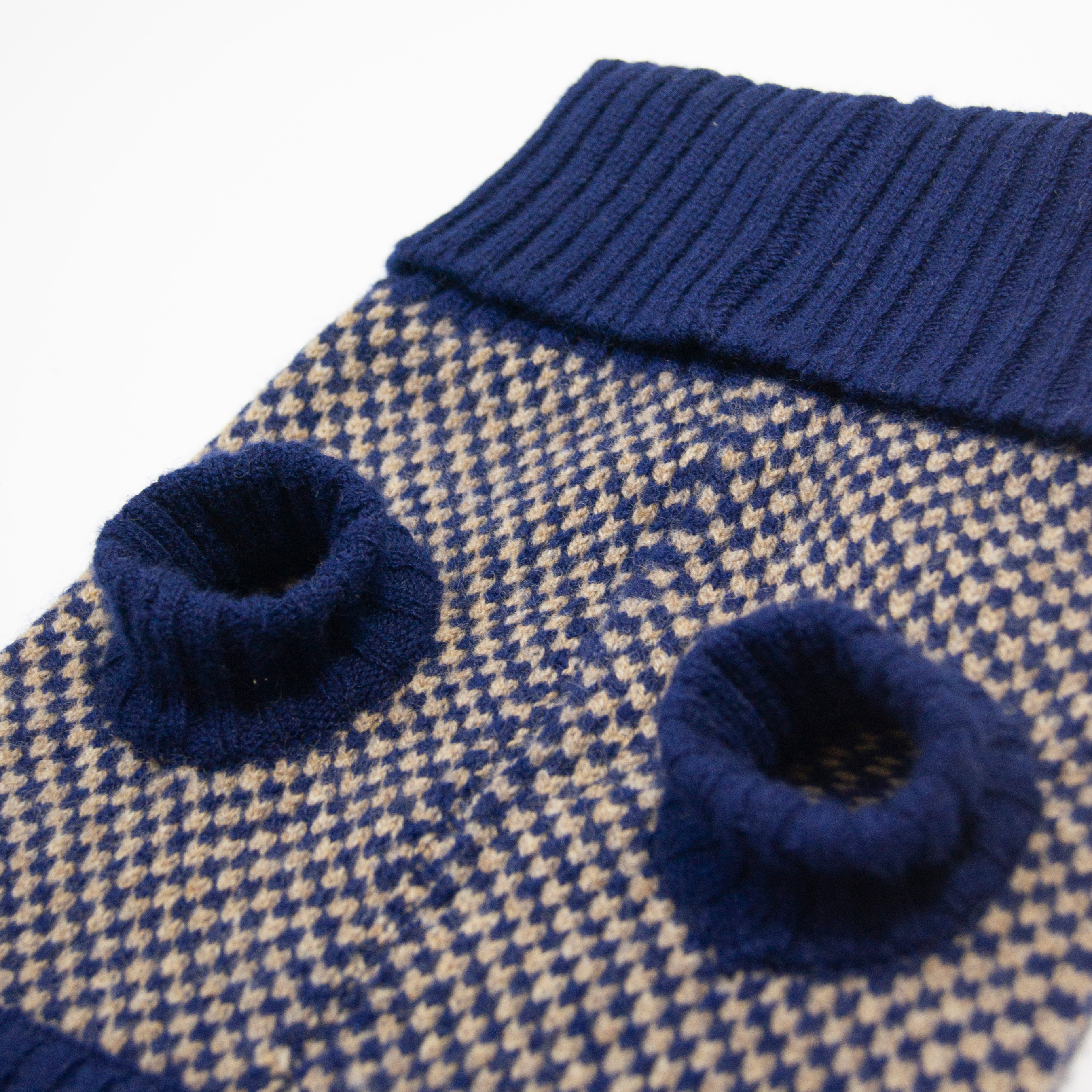 navy puppy jumper legs